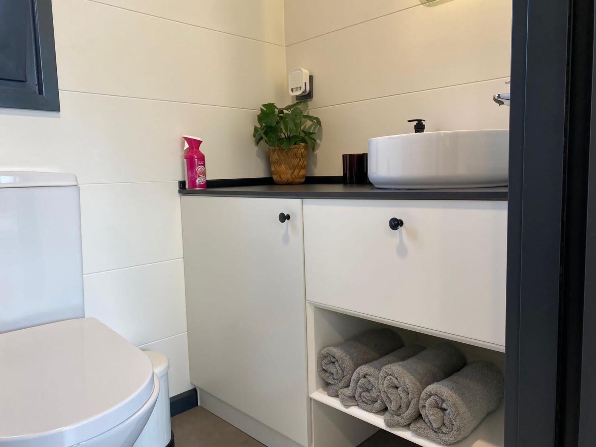 Tiny House With Sauna & Jacuzzi Near Amsterdam Vijfhuizen Exteriér fotografie